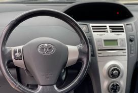Toyota, Yaris, 2007, Petrol