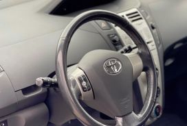 Toyota, Yaris, 2007, Petrol