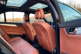 Mercedes-Benz, 220, 2009, Diesel