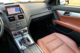 Mercedes-Benz, 220, 2009, Diesel