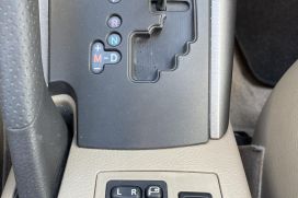 Toyota, RAV4, 2010, Nafte