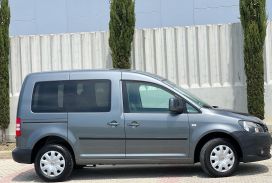 Volkswagen, Caddy, 2011, Nafte
