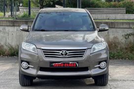 Toyota, RAV4, 2011, Nafte