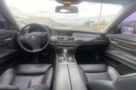 BMW, Seria 7, 2011, Nafte