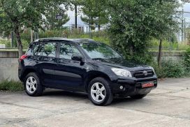 Toyota, RAV4, 2008, Nafte