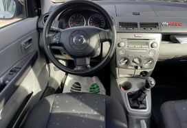 Mazda, MAZDA2, 2005, Benzina